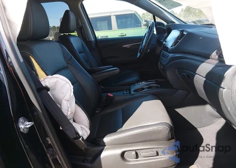 2023 Honda Ridgeline Rtl-E z USA, uszkodzony, nr VIN 5FPYK3F75PB038913